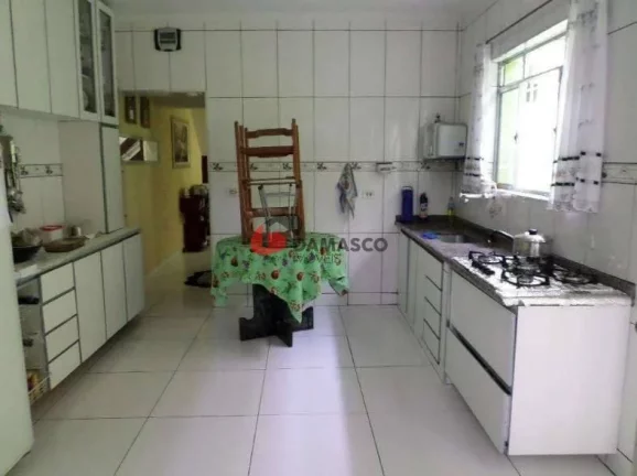 Imagem Casa à venda 3 Quartos, 2 Vagas, 205M², Vila Palmares, Santo André - SP