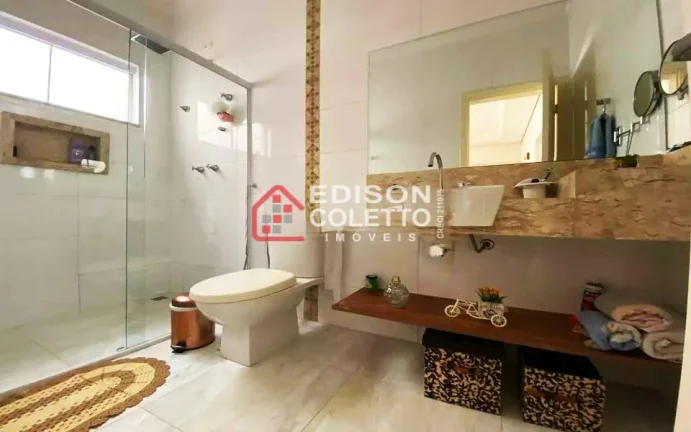 Imagem Maravilhosa Casa a venda com ofuro no Bairro Agua Branca, em Piracicaba,