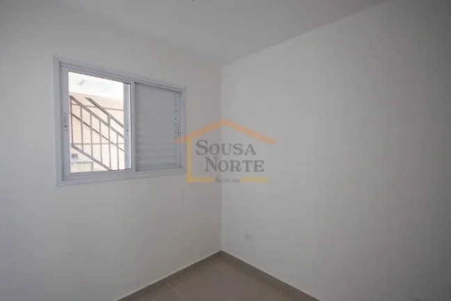 Imagem Apartamento com 33,10m², dispõe de 2 dormitórios, sala para dois ambientes, cozinha com gabinete ...