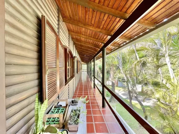 Imagem Linda casa TÉRREA 100% avarandada, voltada para natureza. APP - Área de Pre