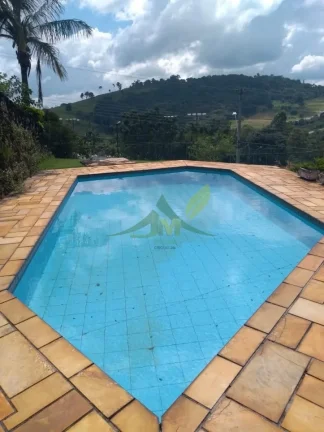 Imagem Seu Refúgio de Luxo no Condomínio Flamboyant em Atibaia!