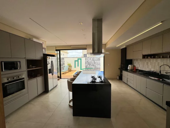 Imagem RESIDENCIA DE ALTO PADRÃO Á VENDA NO CONDOMINIO ALTO DO CASTELO RESIDENCIAL - 360m² terreno e 193m²
