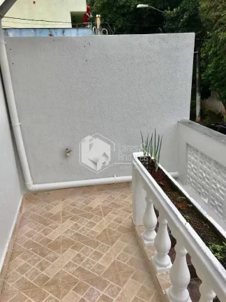 Imagem Sobrado à venda, Conjunto Residencial Santa Terezinha com 3 quartos 1 suíte, 1 quarto de empregada com banheiro, 2 vagas de garagem. São Paulo, SP