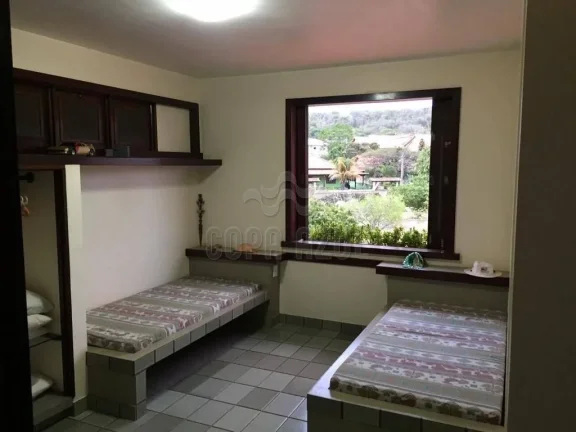Imagem Araruama – Rua Nilza Antunes | Residencial › Casa 5 quarto(s) à Venda