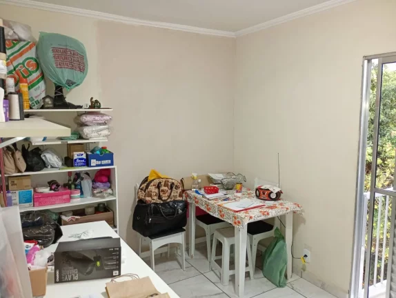Imagem vende se apartamento em Itaquaquecetuba