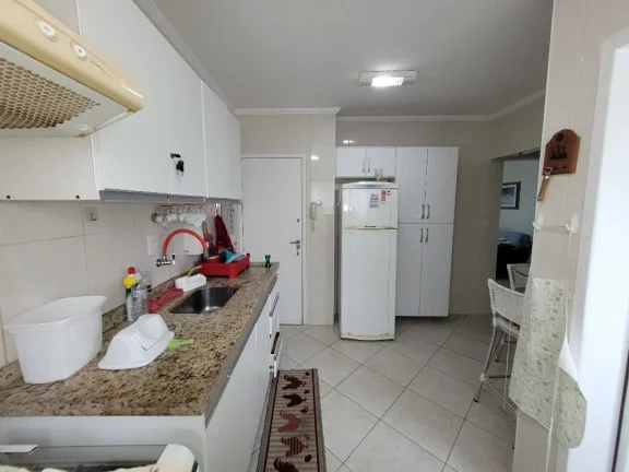 Imagem PITANGUEIRAS – LINDA VISTA MAR, TODO REFORMADO, 73,96 M² ÚTEIS, GARAGEM NO PRÉDIO, CHURRASQUEIRA, SALÃO DE JOGOS.