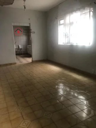 Imagem Casa Antiga à venda com 90M de área construída e terreno com 154M, próximo a linha verde do metrô, linha Prata do monotrilho, ótima localização