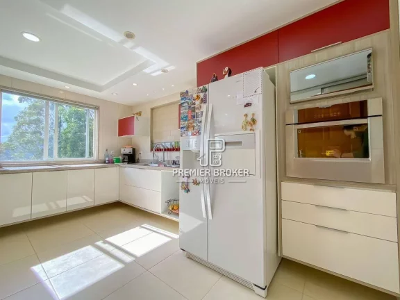 Imagem Casa à venda, 167 m² por R$ 1.050.000,00 - Bom Retiro - Teresópolis/RJ