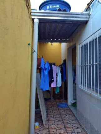 Imagem Casa para Venda em Praia Grande, Caiçara, 2 dormitórios, 1 banheiro, 2 vagas