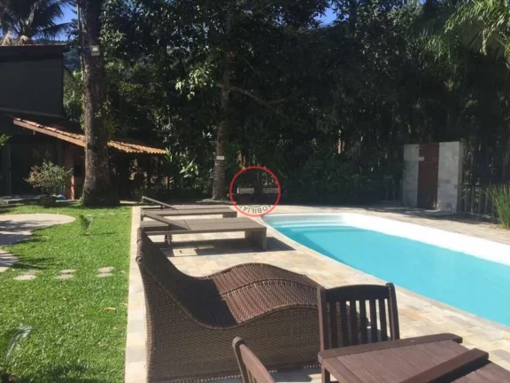 Imagem CASA PARA LOCAÇÃO ANUAL DENTRO DE RESIDENCIAL COM PISCINA, COM 2 DORMITÓRIOS, SENDO UMA SUITE