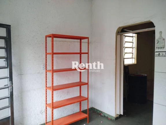 Imagem Casa com 2 dormitórios à venda, 106 m² por R$ 240.000 - Vila Aparecida - Rio Claro/SP