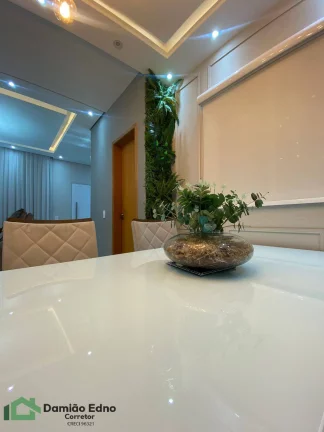 Imagem Casa com 126 AC 150 AT com 3 dorms uma suíte closet, mobilhada, piscina aqu