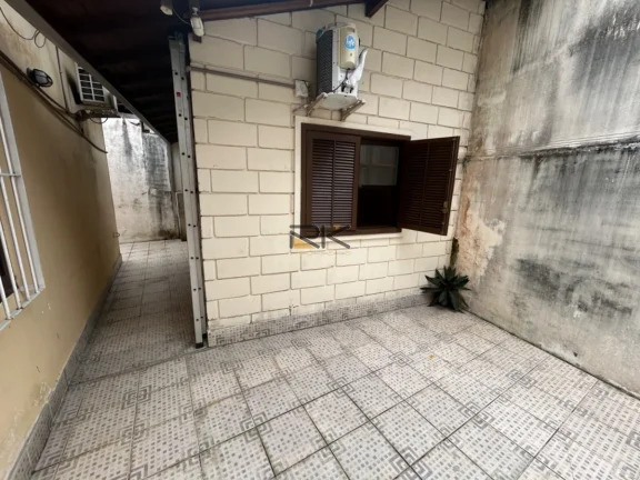 Imagem CASA À VENDA NO ITAGUÁ 290 METROS DA ORLA