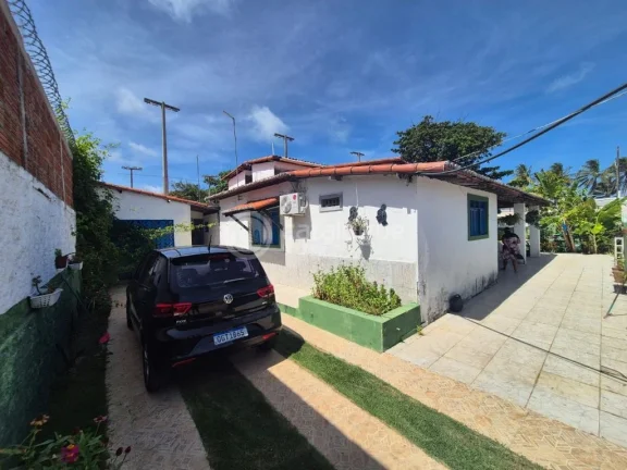 Imagem Casa com 4 Dormitórios e 2 Suítes na Praia de Muriú