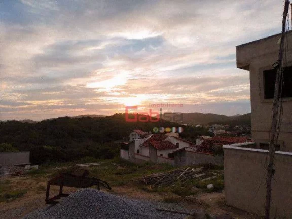 Imagem Casa com 2 dormitórios à venda, 67 m² por R$ 310.000 - Peró - Cabo Frio/RJ