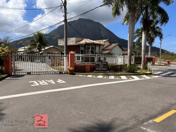 Terreno Grande à Venda no Condomínio Vale das Orquídeas - Inoã, Maricá