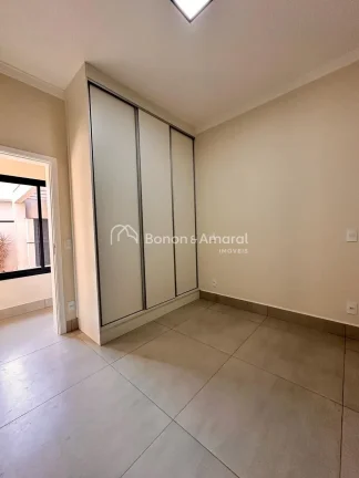 Imagem Casa térrea à venda no Condomínio Royal Garden, Parque Brasil 500, Paulínia.