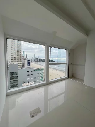 Imagem Cobertura comercial com 555m2 no Centro de Balneário Camboriú
