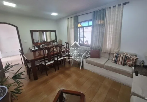 Imagem Casa à venda em Guarujá-SP na Vila Luis Antônio com 3 quartos, 1 suíte, 3 vagas de garagem e 160m² de área.
