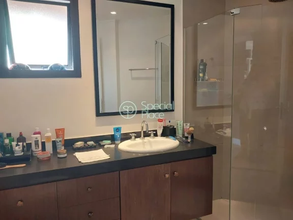 Imagem Area 217m2 Living com 3 ambientes Lareira Sala de jantar Varanda Lavabo 03 quartos 02 suites Cozinha...