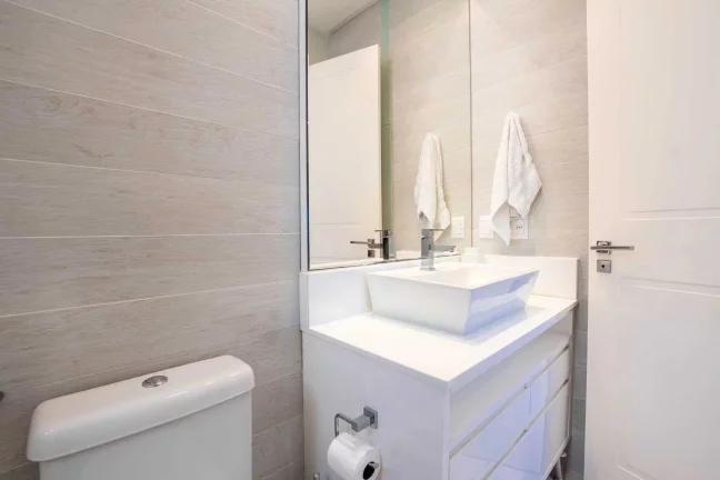 Imagem Apartamento diferenciado com 4 suítes e 5 vagas de garagem no Centro de Balneário Camboriú/SC