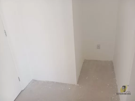 Imagem Casa em Condomínio de Luxo em Cotia-SP, Parque Dom Henrique: 3 quartos, 1 suíte, 2 salas, 3 banheiros, 86m², 2 vagas.