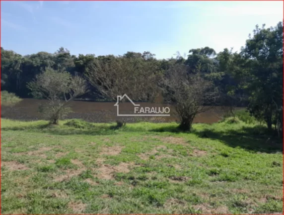 Imagem Terreno para venda em condominio fechado em Araçoiaba da Serra!