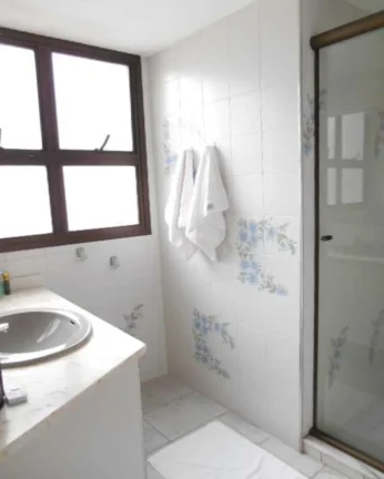 Imagem Apartamento a venda no Guarujá na Praia das Pitangueiras