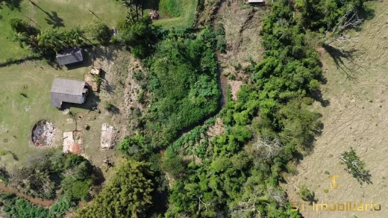 Imagem Sítio com Escritura à Venda em Atibaia/SP - 64.000m² por R$2.2 Mi