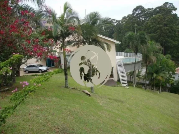 Imagem Casa a venda em condomínio fechado em Barueri