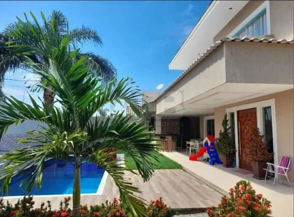 Casa à venda em Vargem Grande, 4 quartos, 3 vagas e 350m2 de área útil.