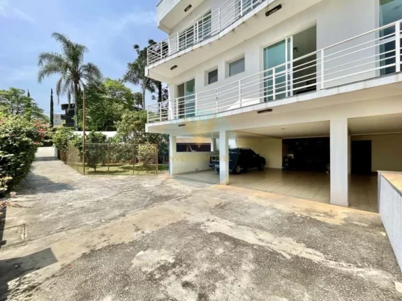 Imagem Casa em Condomínio a Venda no bairro Granja Viana - Carapicuíba, SP