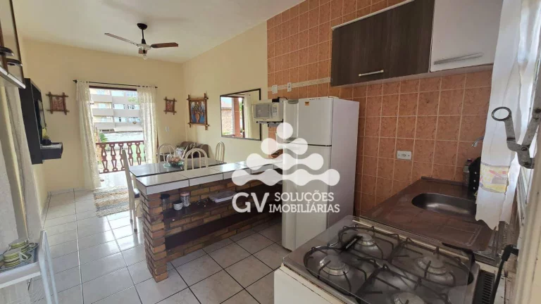 Imagem Apartamento com 2 dormitórios à venda, 45 m² por R$ 300.000,00 - Praia da Maranduba - Ubatuba/SP