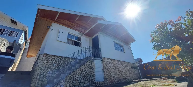 Imagem Casa, a venda, com 02 dormitórios em Campos do Jordão/SP.