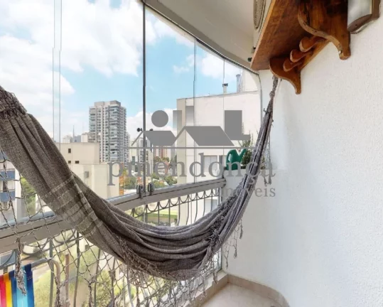 Imagem Apartamento em Pinheiros com 2 quartos (1 suíte) e 2 vagas, 75 m2