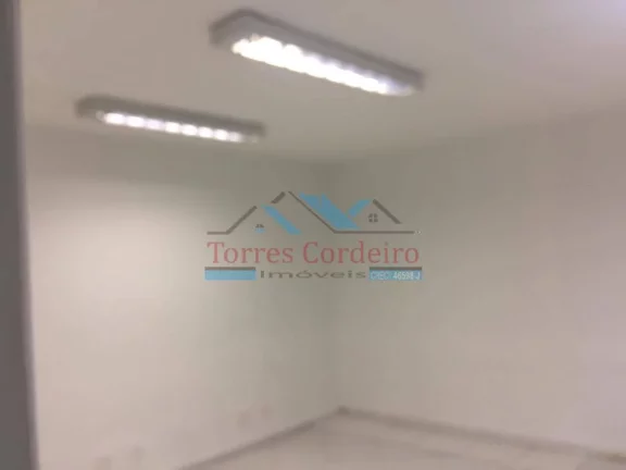 Imagem Conjunto com 130m² na Brig. Faria Lima.