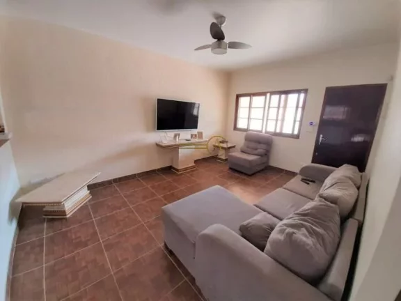 Imagem Casa térrea de alto padrão à venda em Peruíbe, com edícula sendo 2 suítes