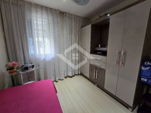 Imagem Apartamento- 3 quartos- Varanda- Vista livre- Tanque