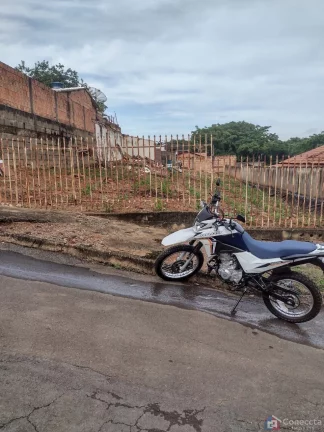 Imagem Terreno em Copacabana, Patos de Minas/MG