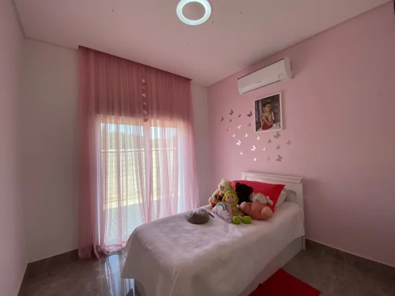 Imagem LINDA CASA À VENDA NO JARDIM COLONIA, JUNDIAÍ