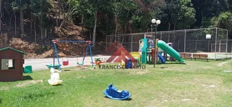 Imagem Apartamento com 2 dormitórios à venda, 64 m² por R$ 150.000,00 - Rio do Ouro - Niterói/RJ