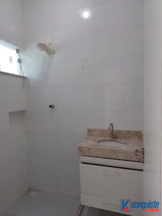 Imagem VENDO CASA REFORMADA NA MANGABEIRA VILLE