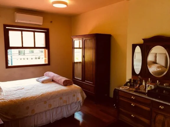 Imagem Casa em Alphaville - 470m²