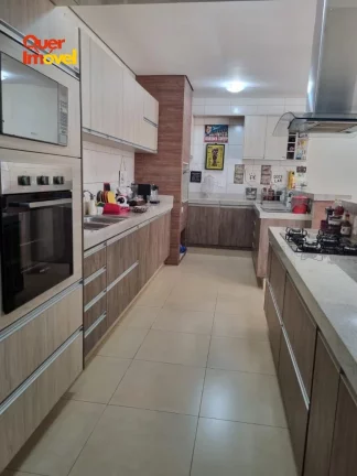 Imagem Casa à venda no Condomínio Evidence Resort em Ribeirão Preto-SP: 2 quartos, 1 suíte, 3 salas, 4 banheiros, 2 vagas - 120m²