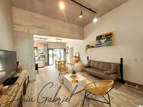 Imagem Casa em Condomínio de Luxo em Vinhedo-SP - 3 Quartos, 2 Suítes, 3 Salas, 5 Banheiros, 4 Vagas - Imperdível! Imagem Casa em Condomínio de Luxo em Vinhedo-SP - 3 Quartos, 2 Suítes, 3 Salas, 5 Banheiros, 4 Vagas - Imperdível!