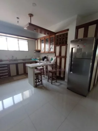 Imagem 4 quartos, 246m na Praia da Costa