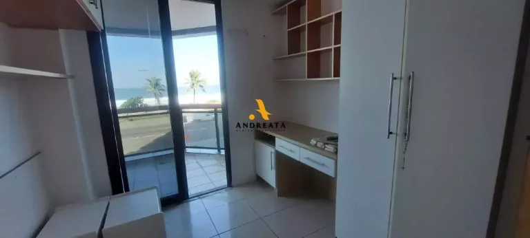 Imagem AVENIDA LUCIO COSTA - Excelente Apartamento 3 quartos frontal mar