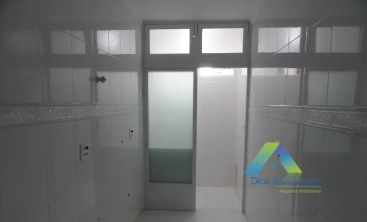 Imagem Lindo Apartamento para vender e alugar com 2 quarto, 70m²