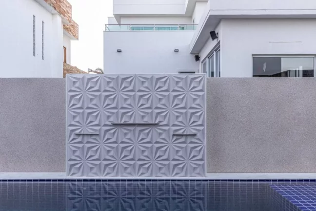 Imagem Casa de Luxo no Condomínio Costa Marina - Confira os Detalhes!