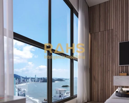 Imagem Ótimo apartamento em Balneário Camboriú! Edifício da construtora Silva Packer. Apartamento com 4...